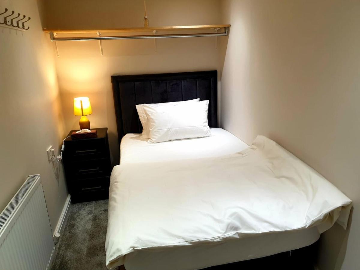 Elegant 2 Bed Apartment In Manchester Extérieur photo